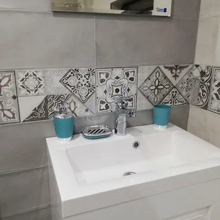 Casa Malusha